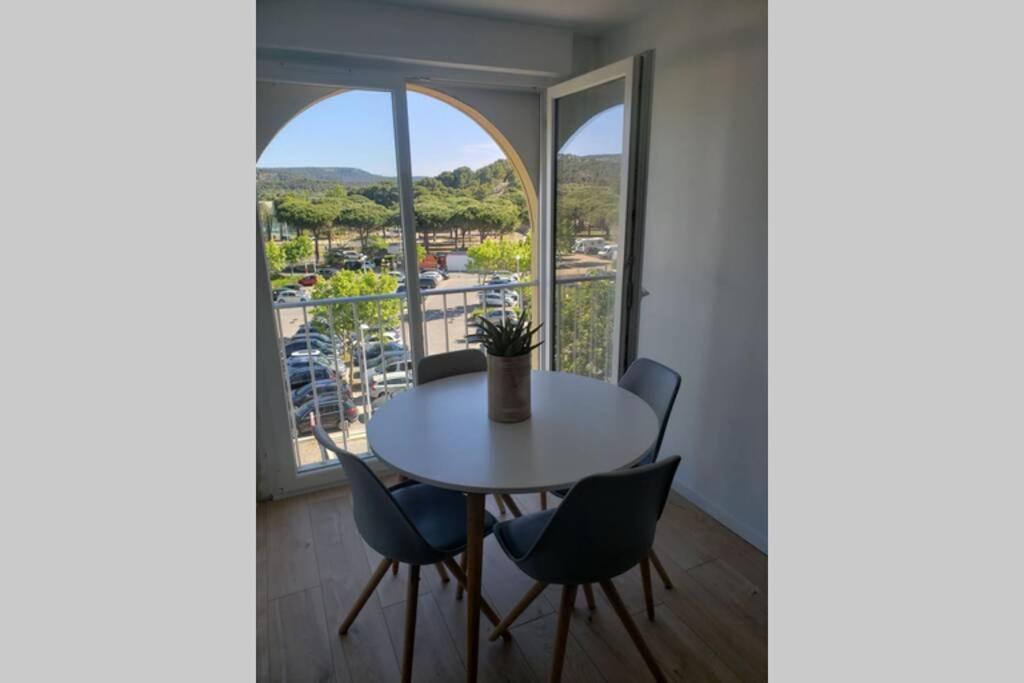 Bienvenue Chez Nous Apartman Gruissan Kültér fotó